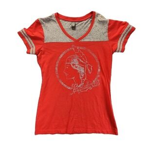 District Graphic Tee Women Large Red Gray Leinenkugels V-Neck Striped EUC